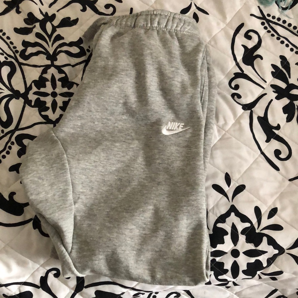 Grey Nike Sweatpants